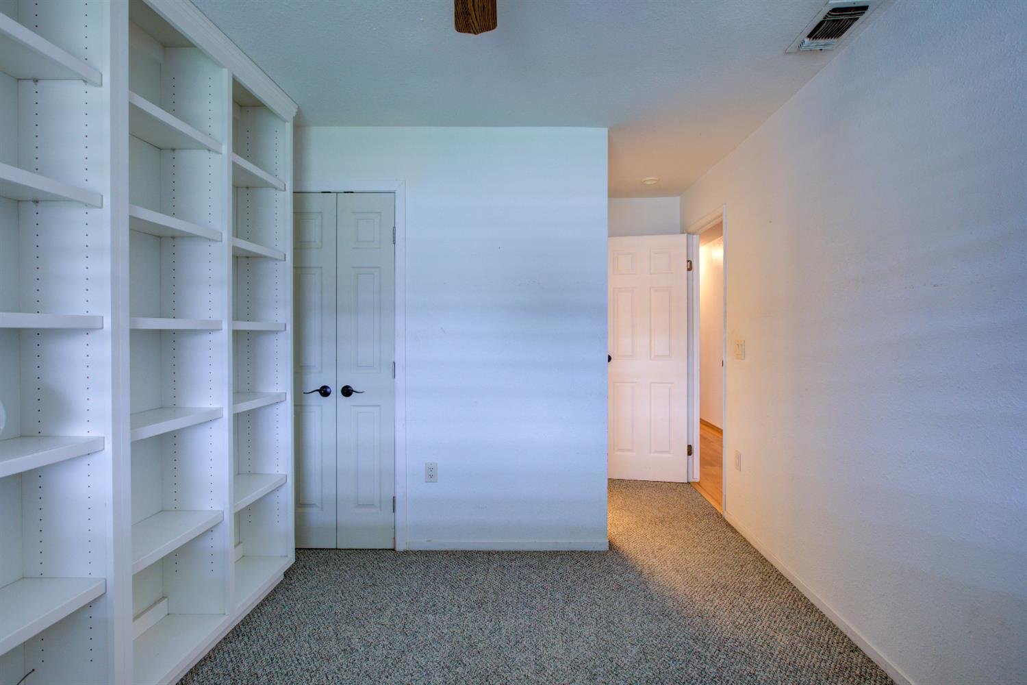 974 San Miguel Pl, Manteca, CA 95336