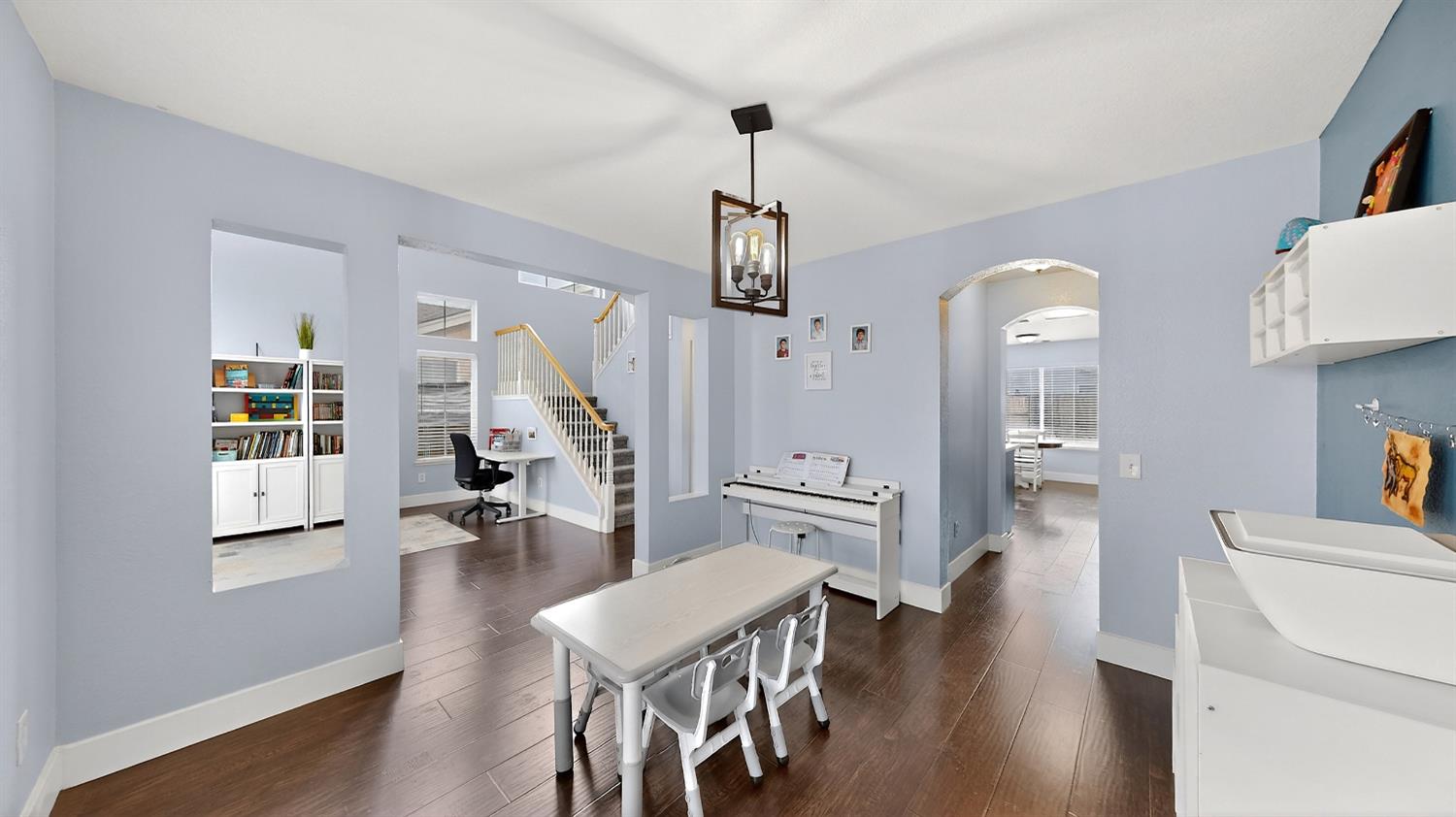 4224 Mount Pleasant Dr, Modesto, CA 95357