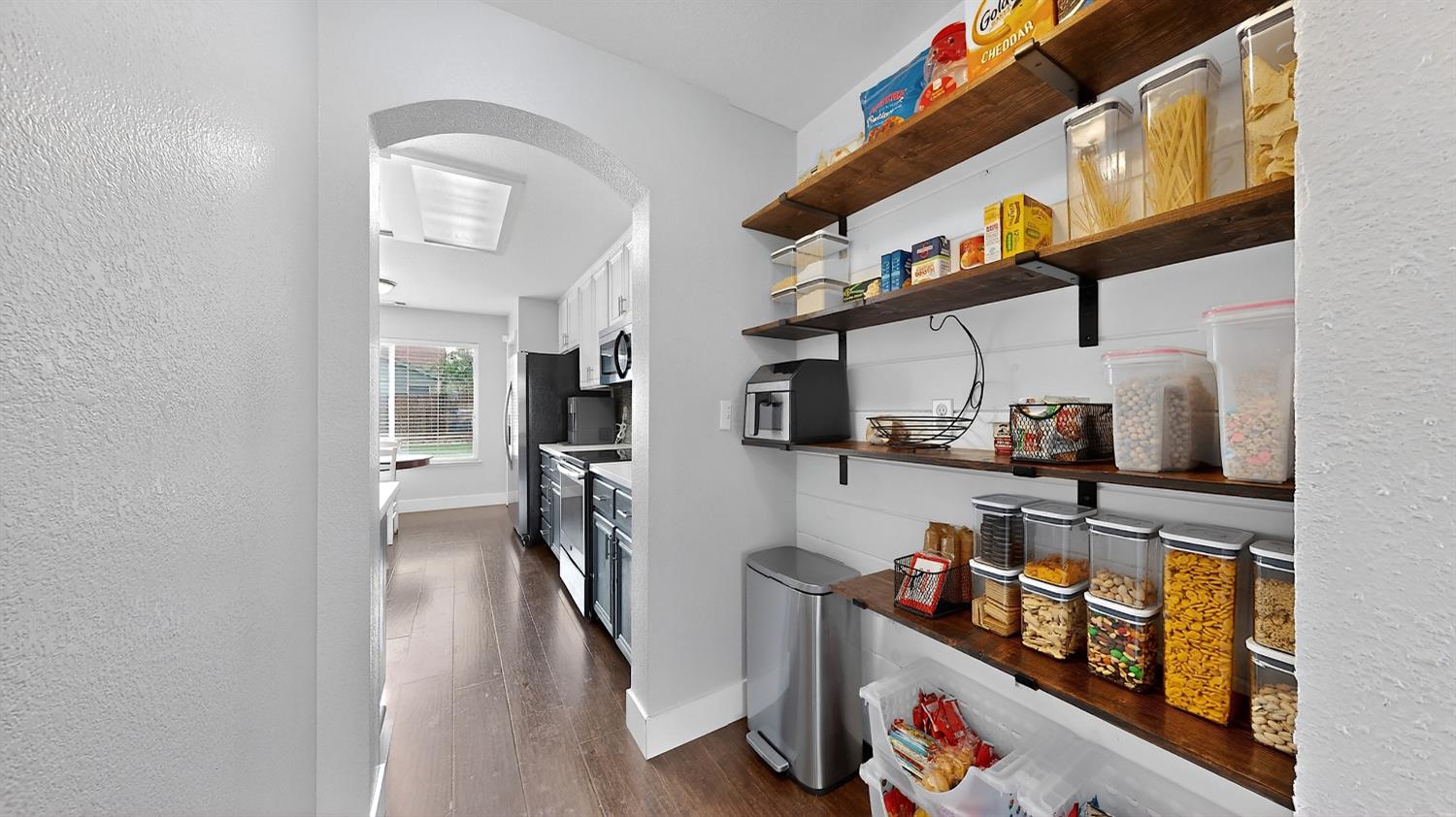 4224 Mount Pleasant Dr, Modesto, CA 95357