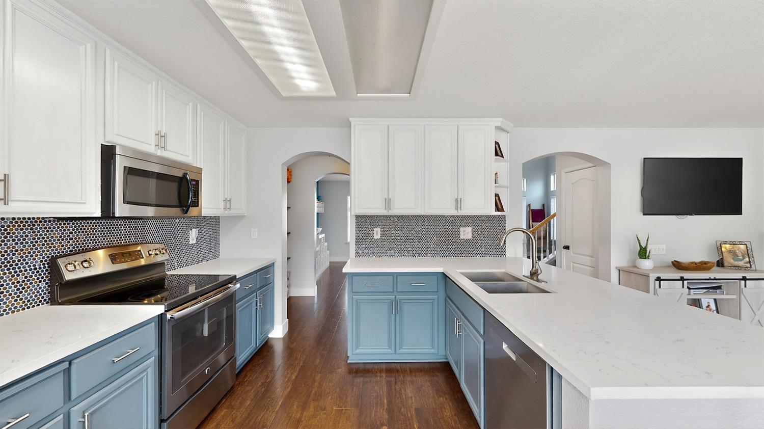 4224 Mount Pleasant Dr, Modesto, CA 95357