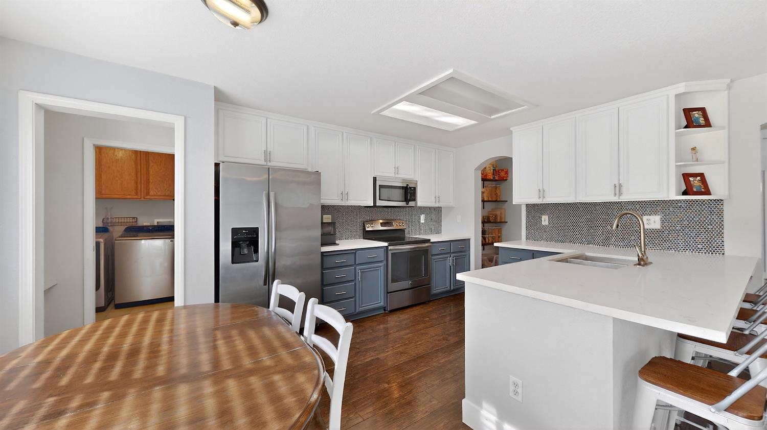 4224 Mount Pleasant Dr, Modesto, CA 95357