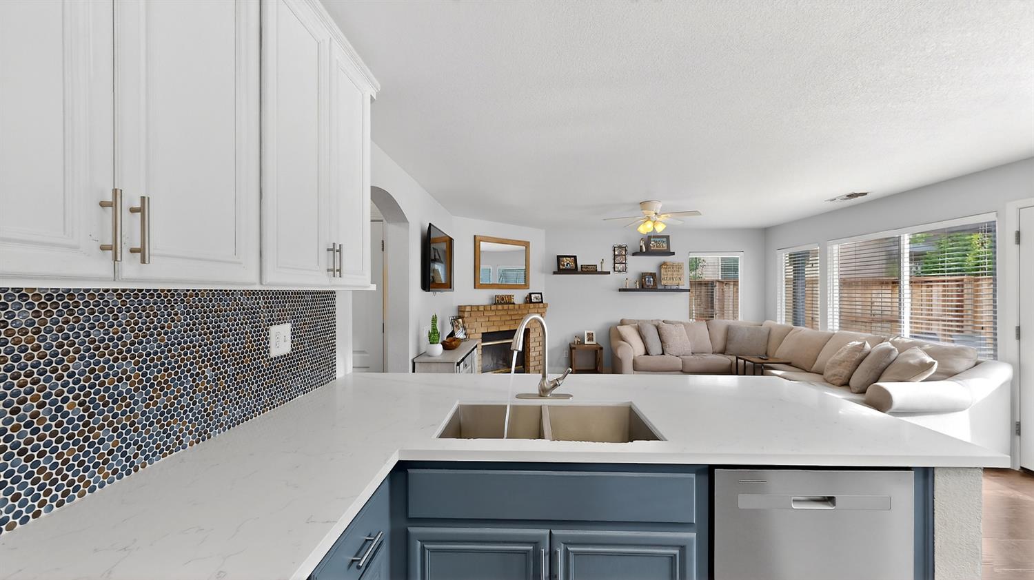 4224 Mount Pleasant Dr, Modesto, CA 95357