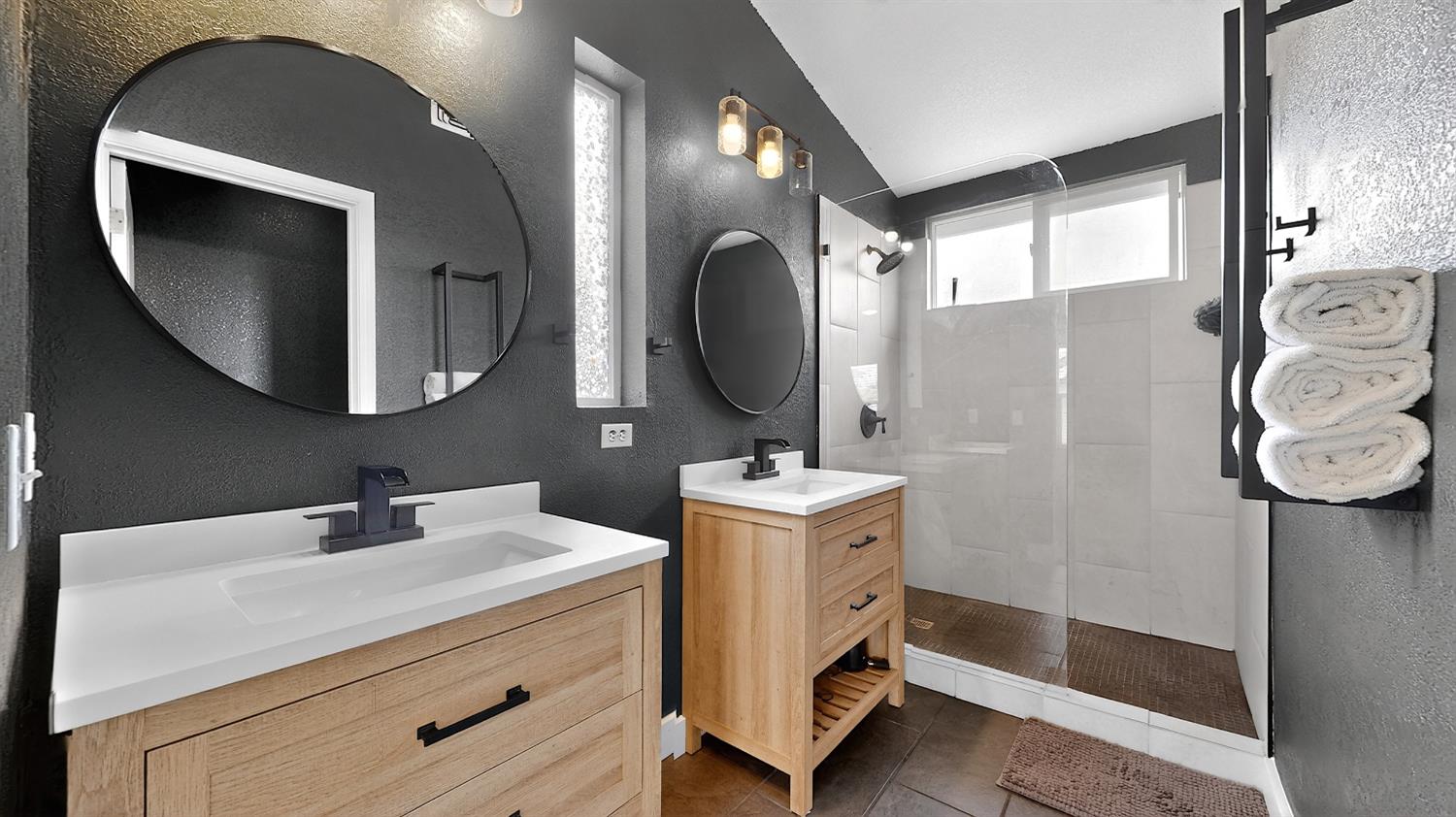 4224 Mount Pleasant Dr, Modesto, CA 95357