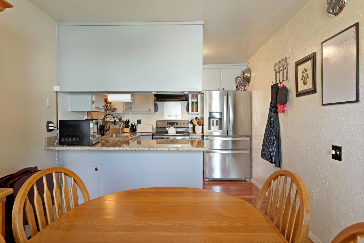 604 Edgebrook Ct, Modesto, CA 95354