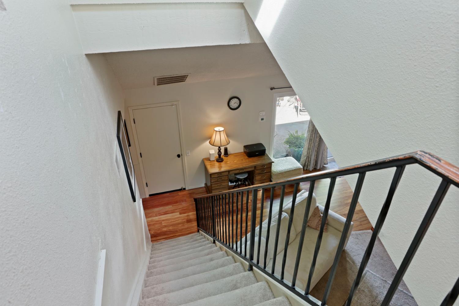 604 Edgebrook Ct, Modesto, CA 95354