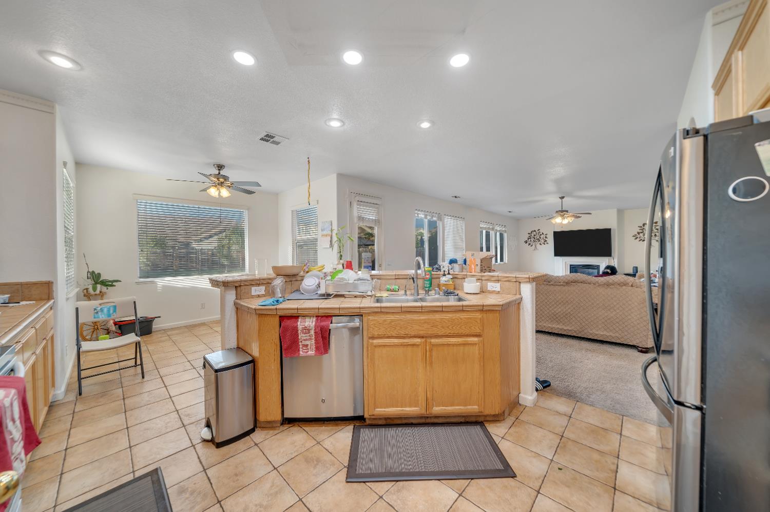 2841 BLUE OAK Ct, Turlock, CA 95382