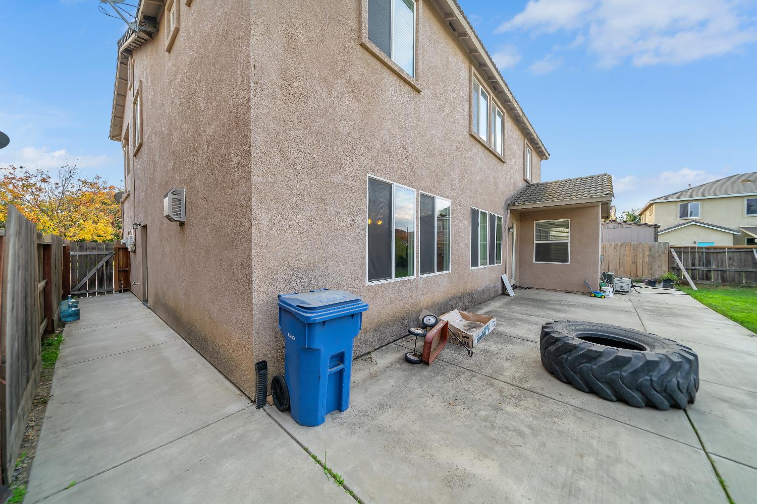 2841 BLUE OAK Ct, Turlock, CA 95382