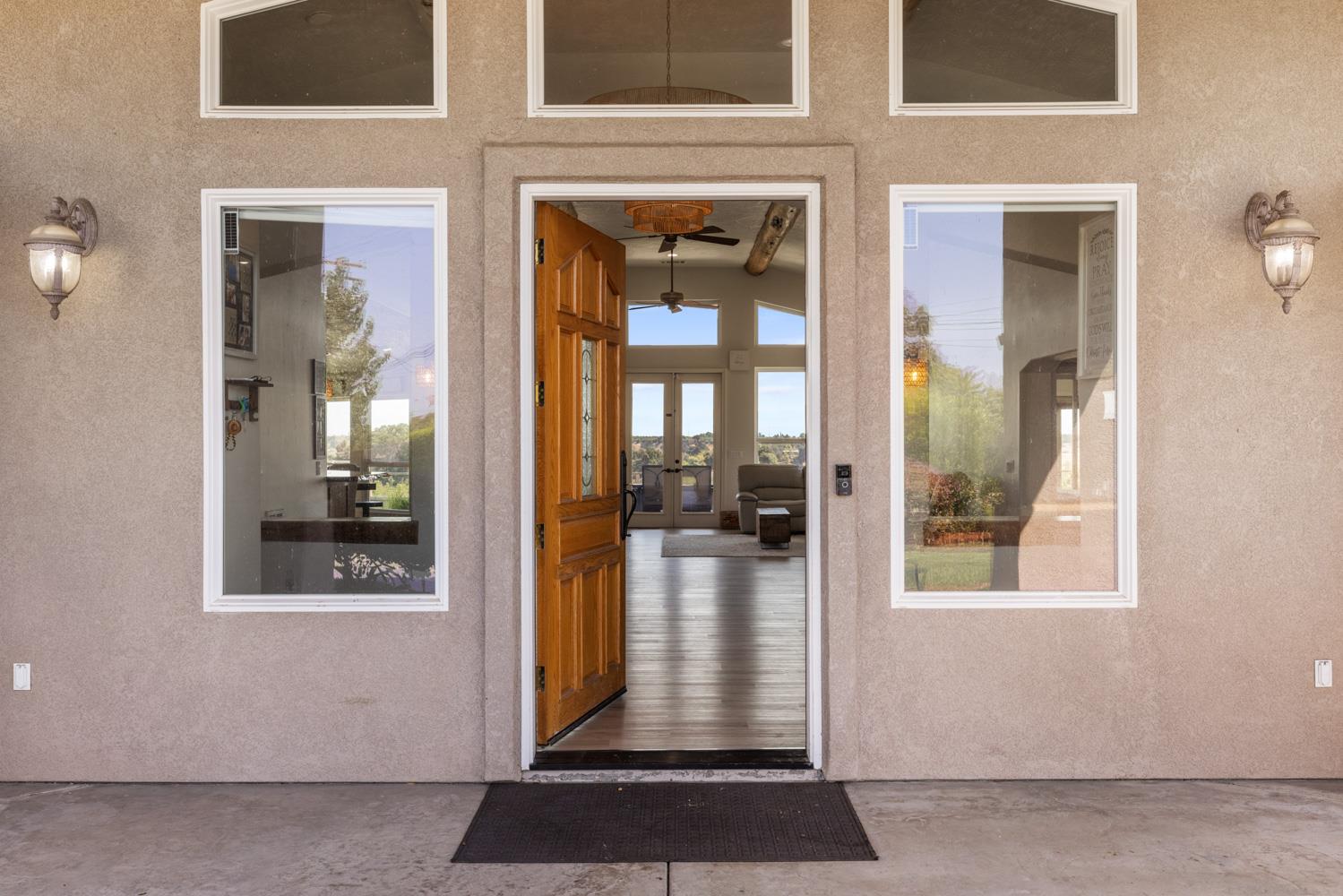 8300 Jantzen Rd, Modesto, CA 95357