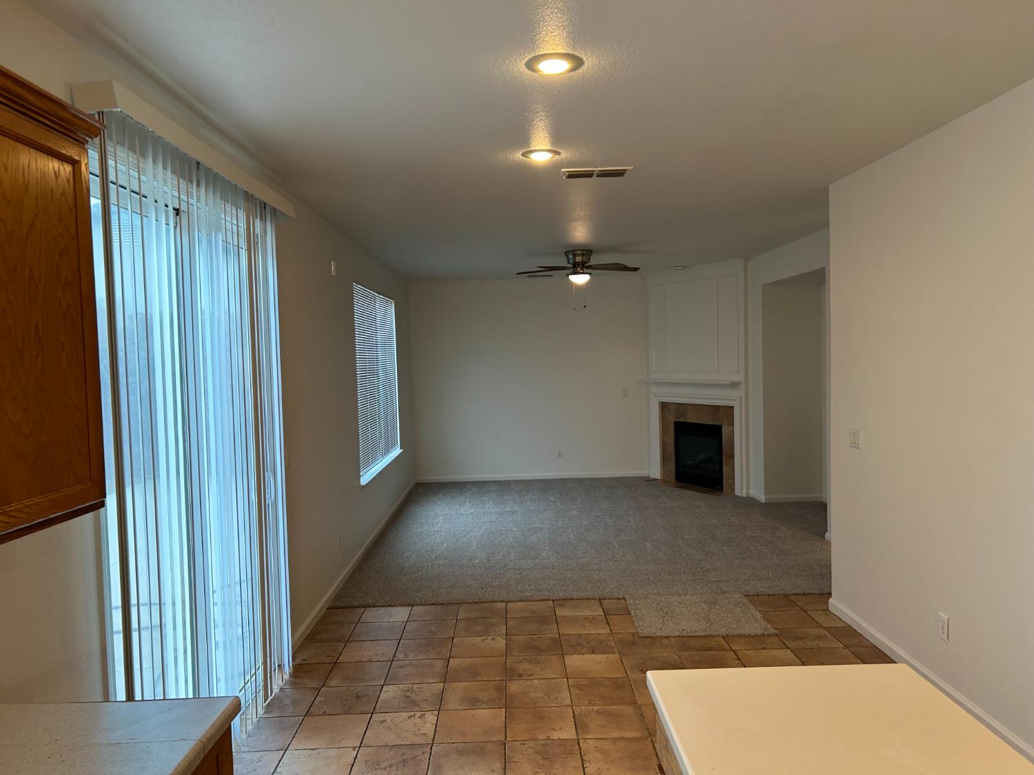 1808 N Rancho Encantado Ct, Modesto, CA 95358