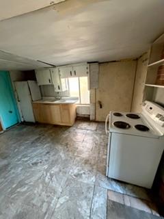 3743 California Ave, Riverbank, CA 95367