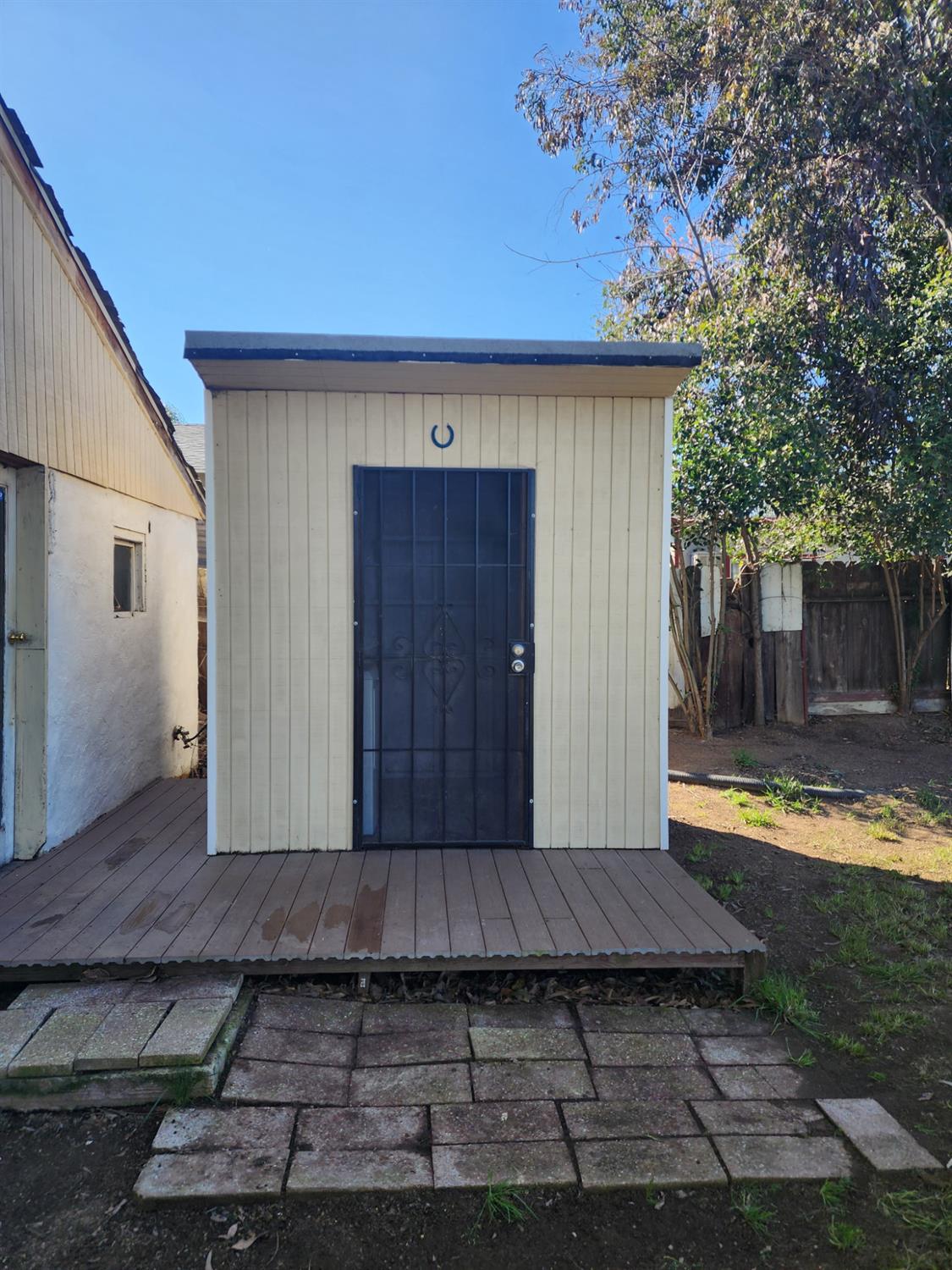 3743 California Ave, Riverbank, CA 95367