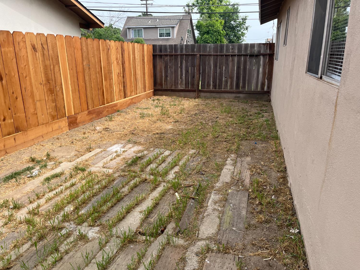 1501 Pelton Ave, Modesto, CA 95351