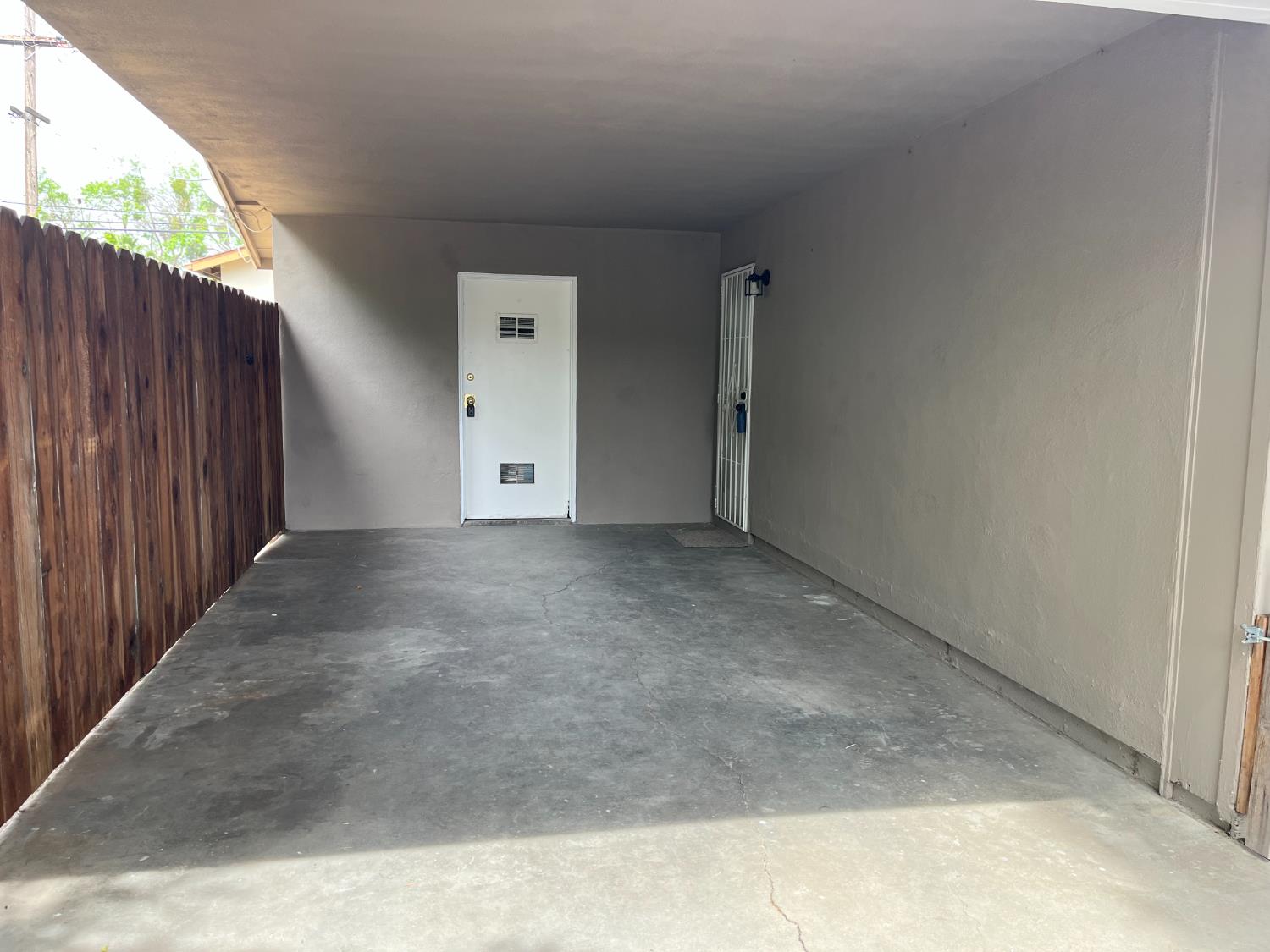 1501 Pelton Ave, Modesto, CA 95351