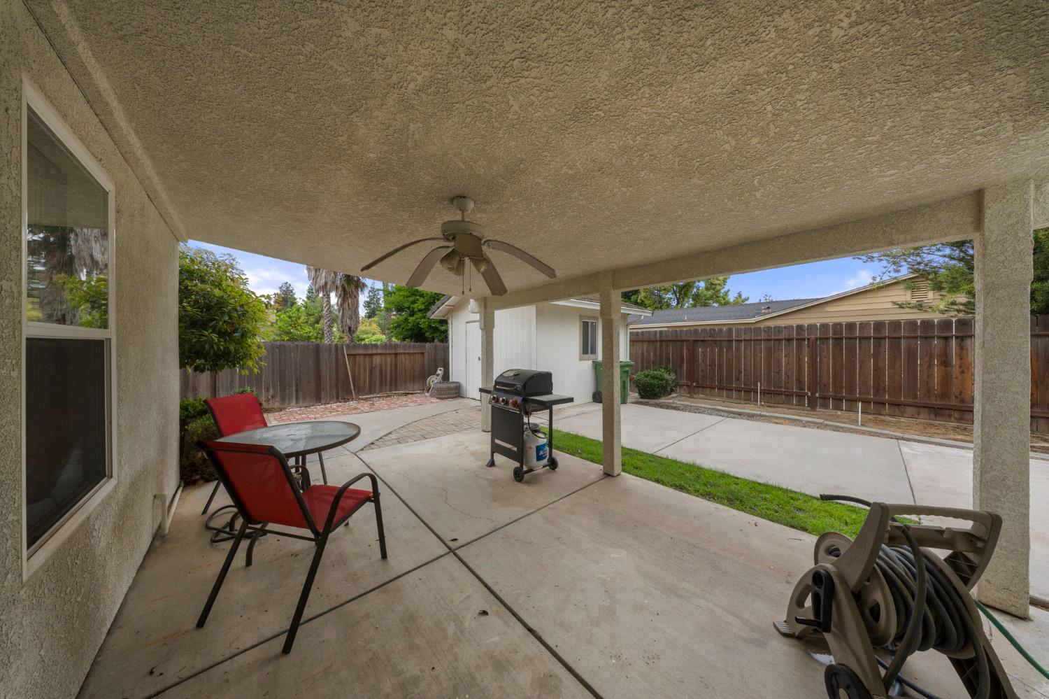 2101 Arabian Way, Turlock, CA 95380