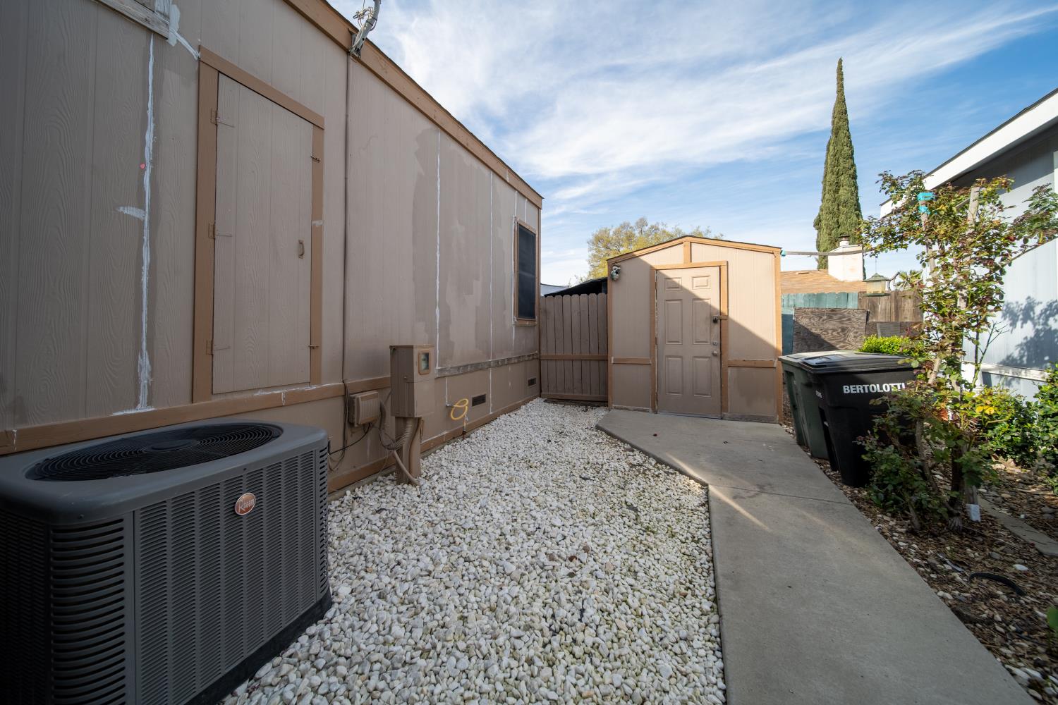 2841 Fowler Rd #42, Ceres, CA 95307