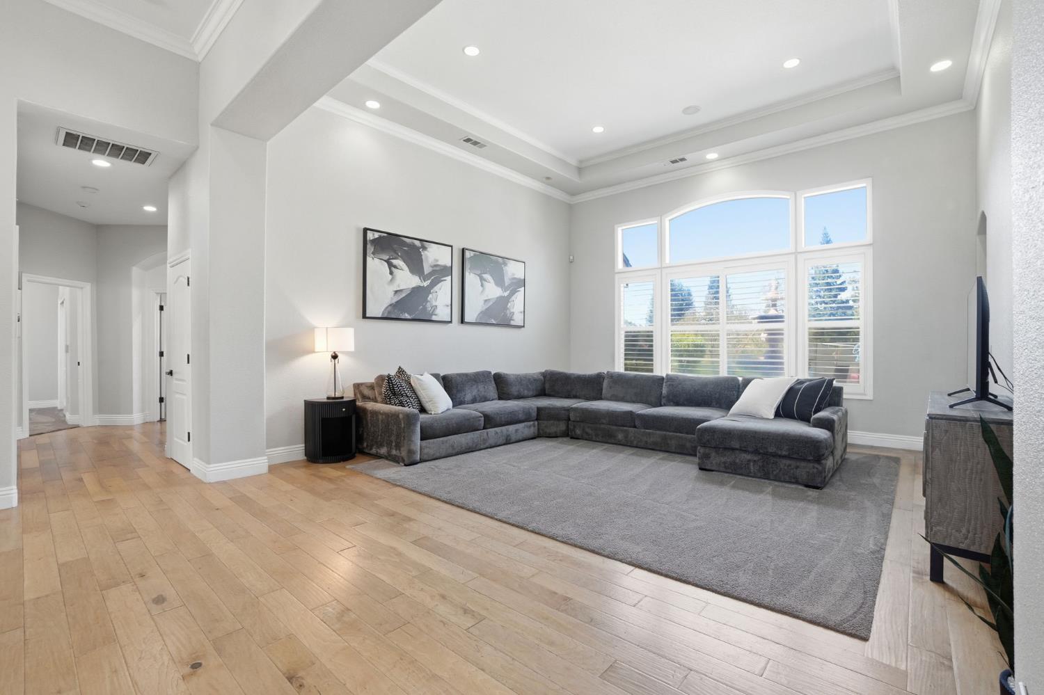 10749 Amerine Ln, Oakdale, CA 95361