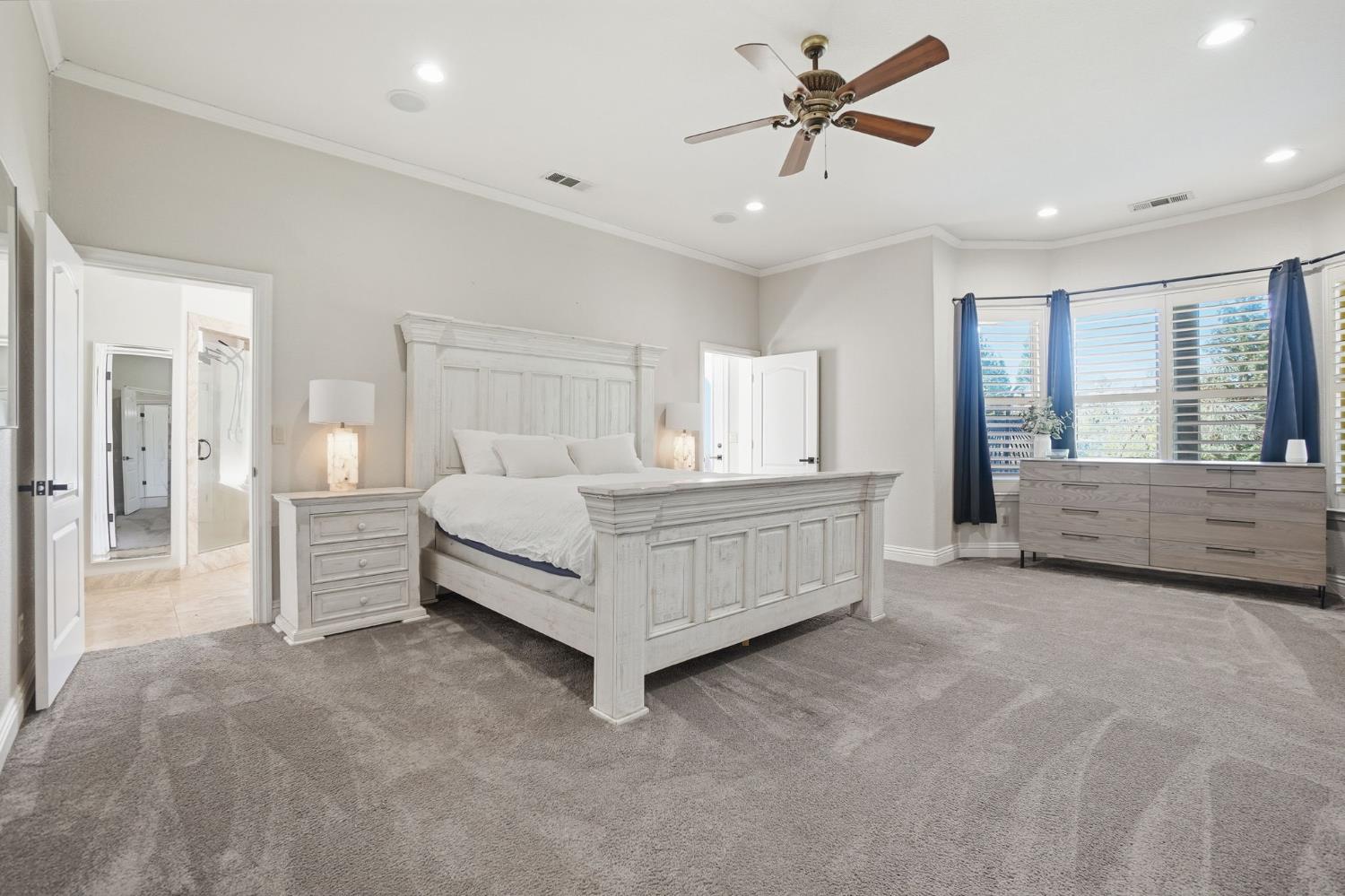 10749 Amerine Ln, Oakdale, CA 95361