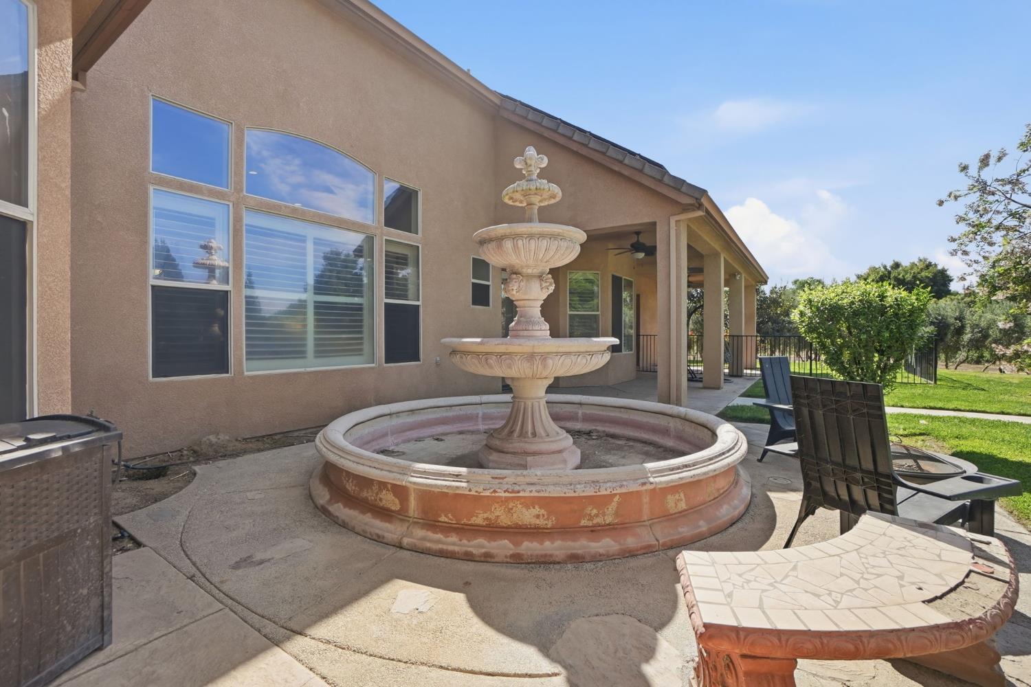 10749 Amerine Ln, Oakdale, CA 95361