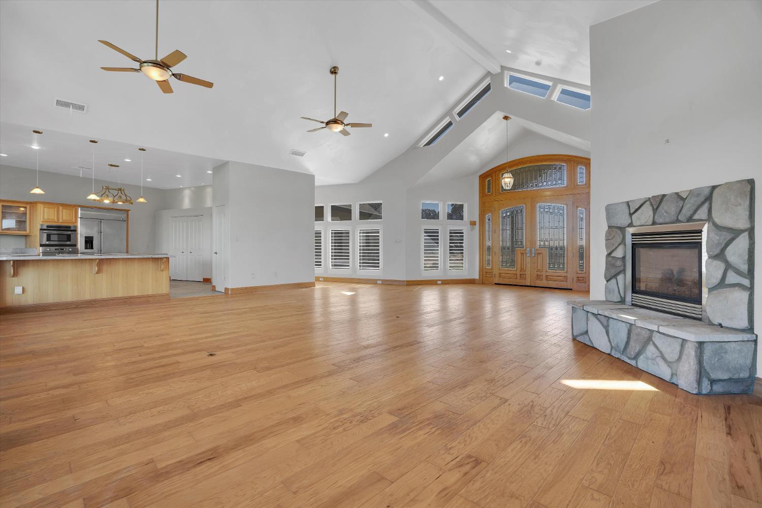 Open Photo