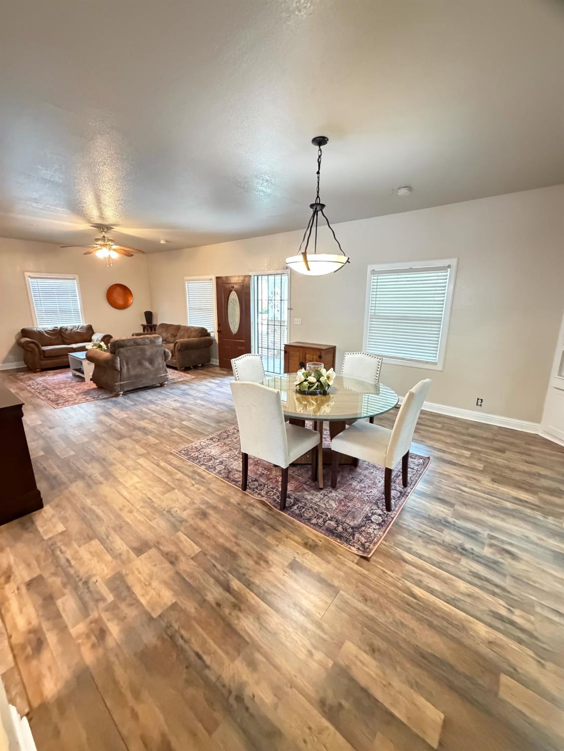 670 Mitchell Ave, Turlock, CA 95380