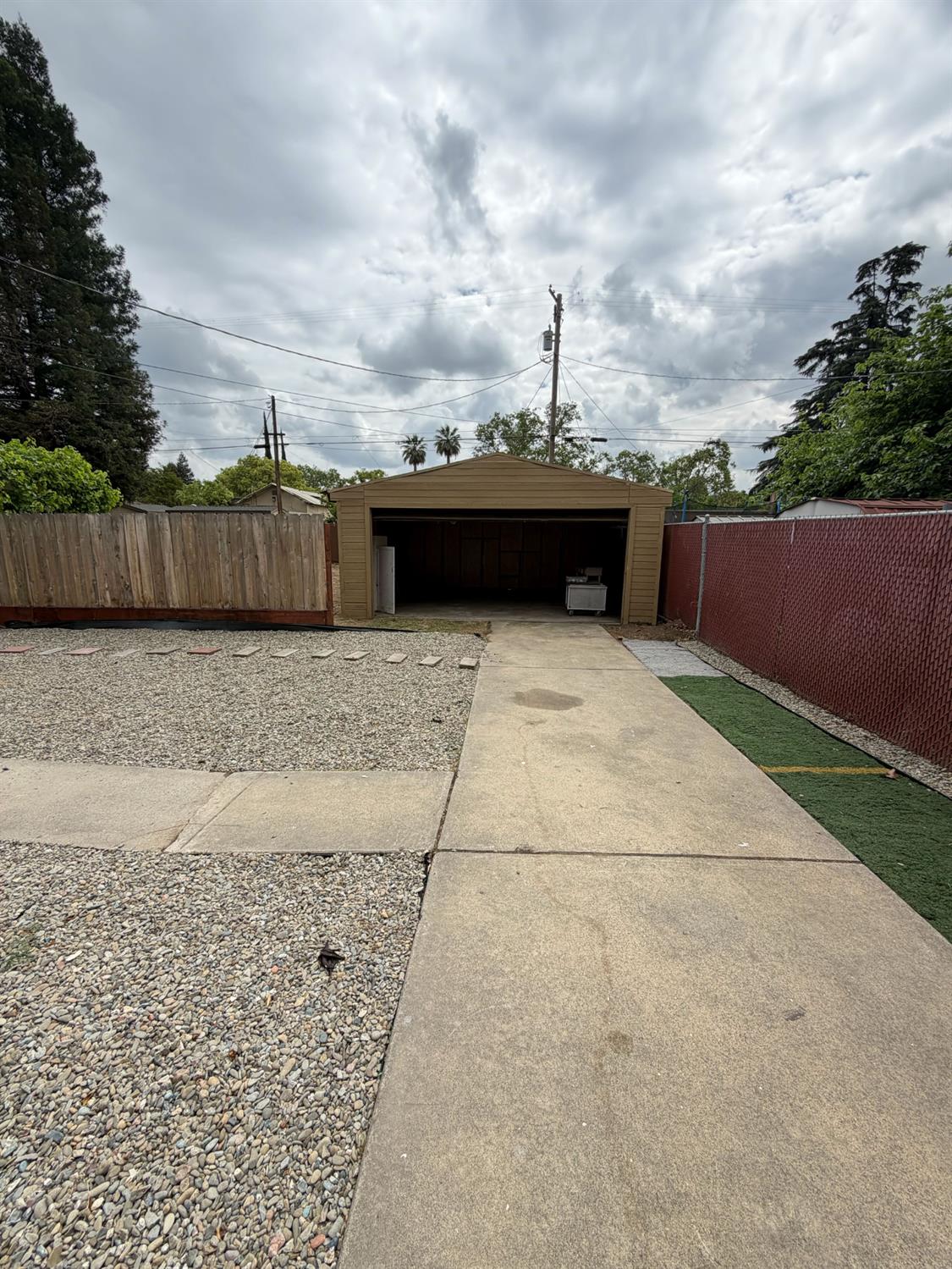 670 Mitchell Ave, Turlock, CA 95380