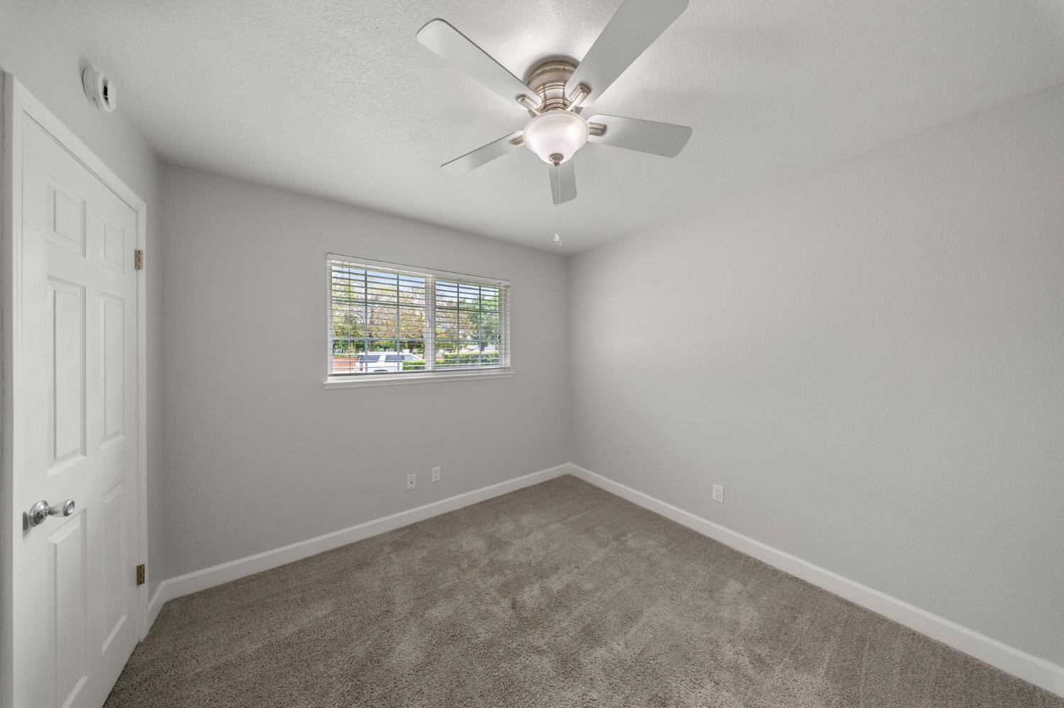 2021 Ellison Dr, Modesto, CA 95355