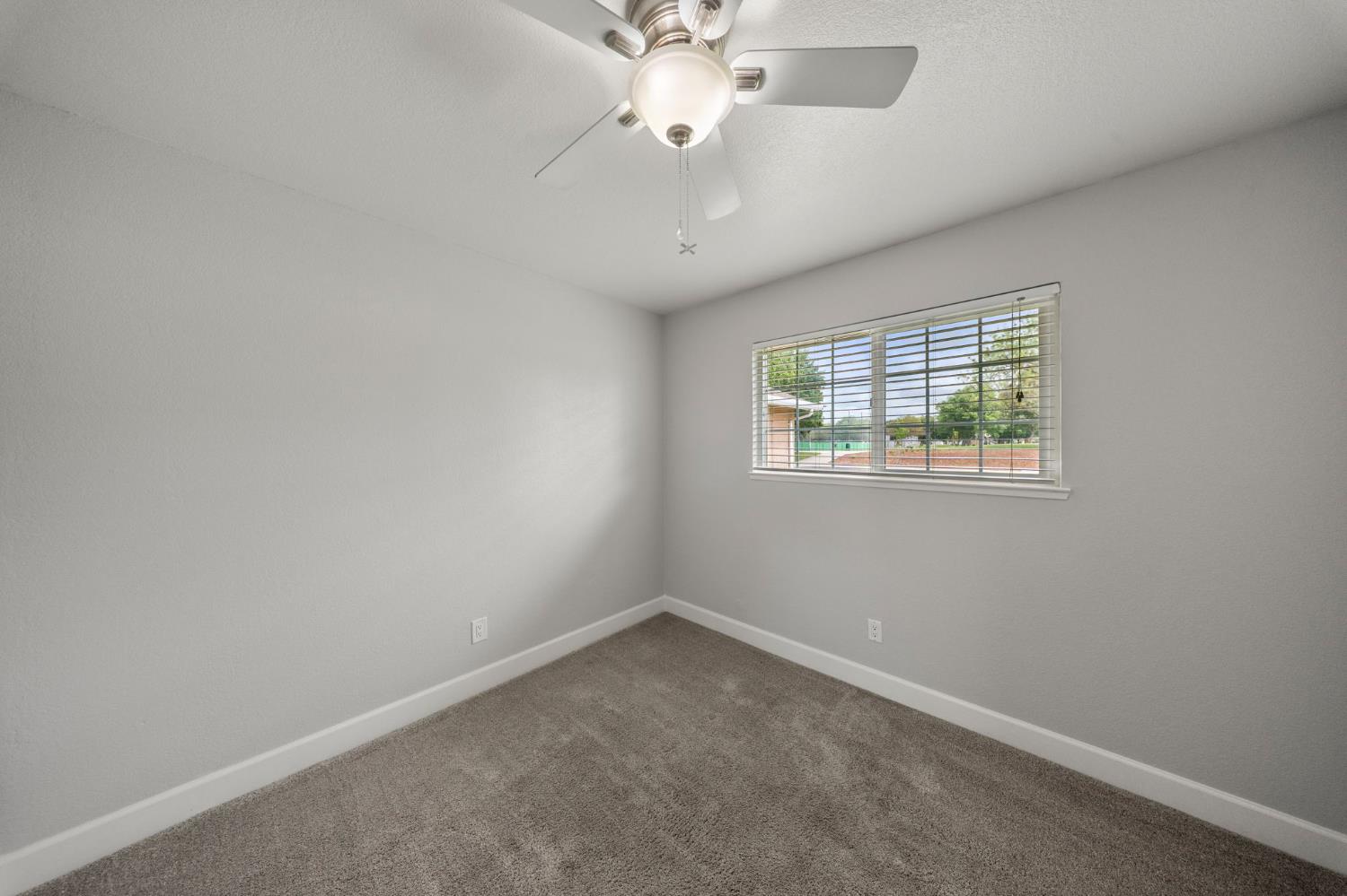 2021 Ellison Dr, Modesto, CA 95355