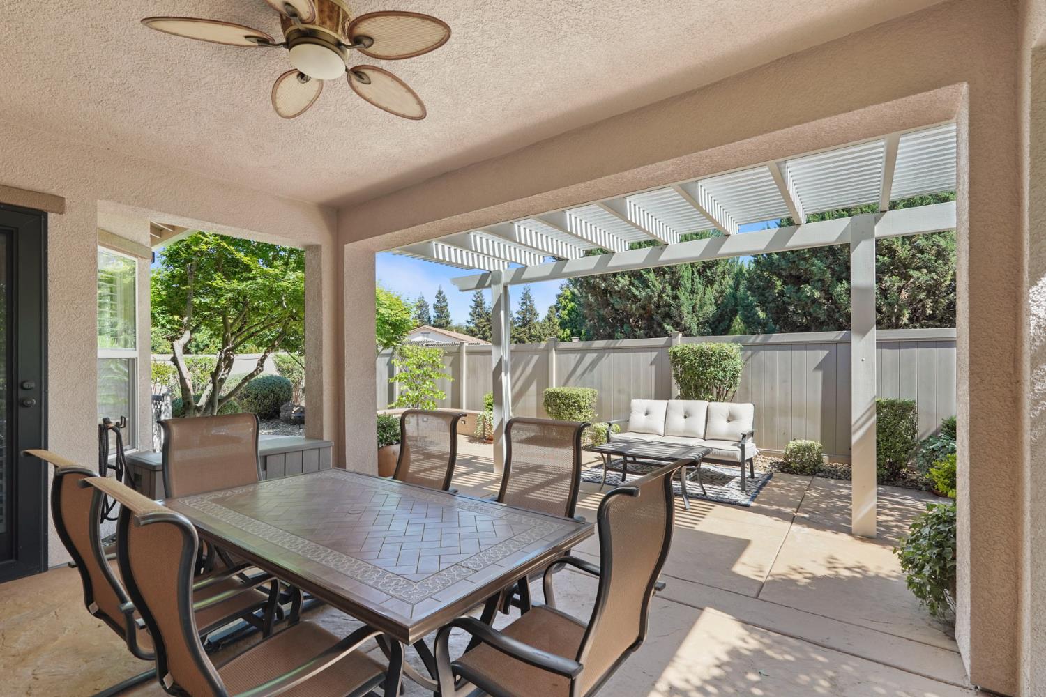 1288 Maple Valley St, Manteca, CA 95336