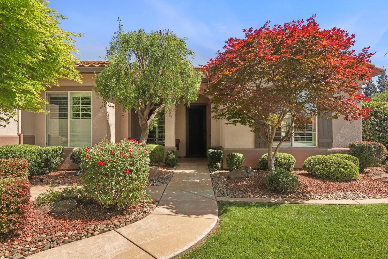 1288 Maple Valley St, Manteca, CA 95336