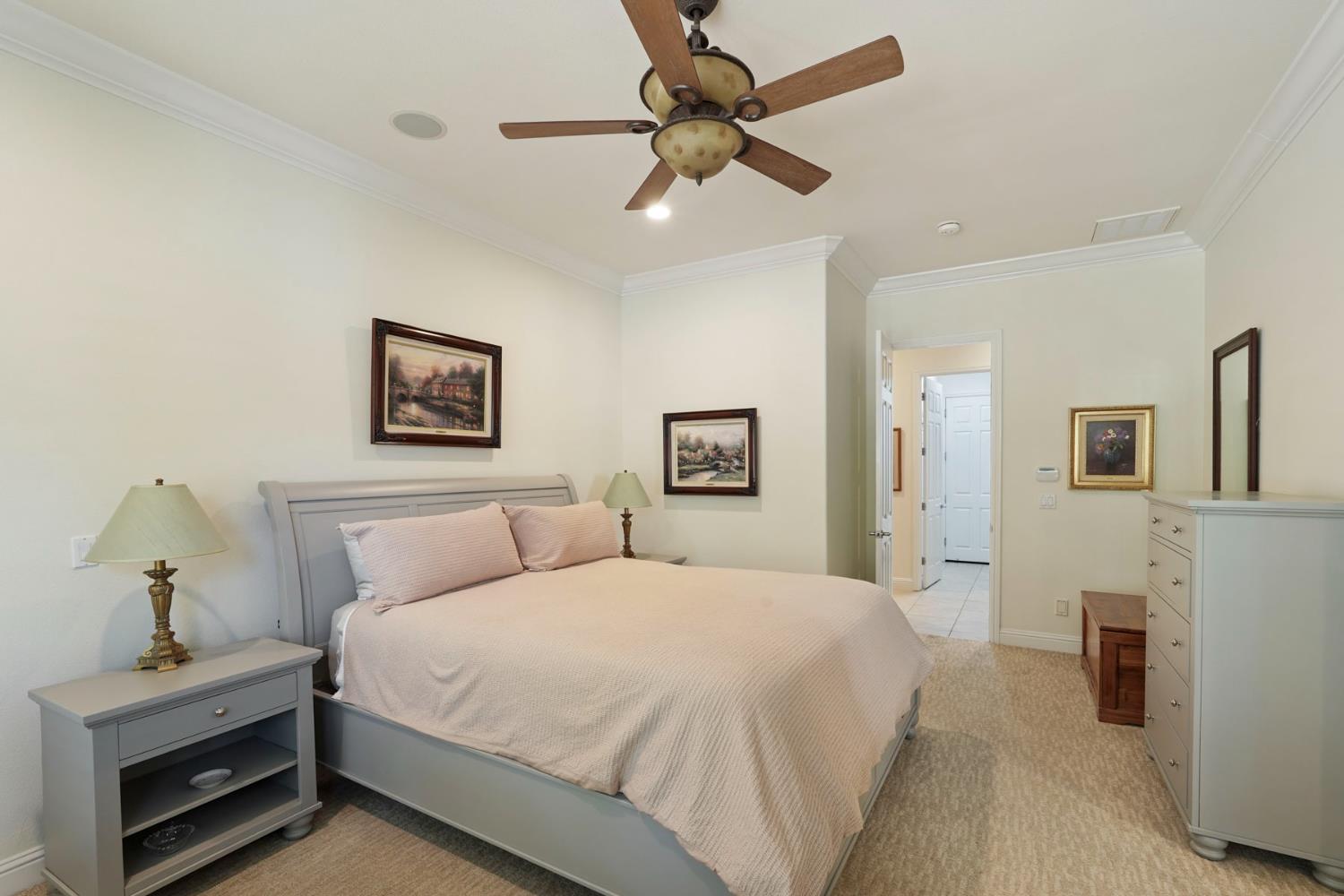 1288 Maple Valley St, Manteca, CA 95336