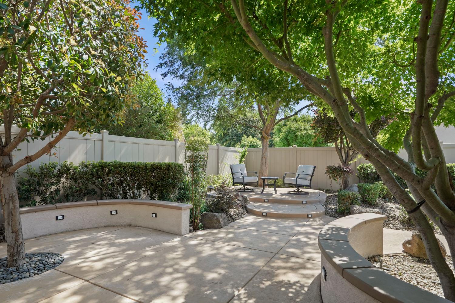 1288 Maple Valley St, Manteca, CA 95336