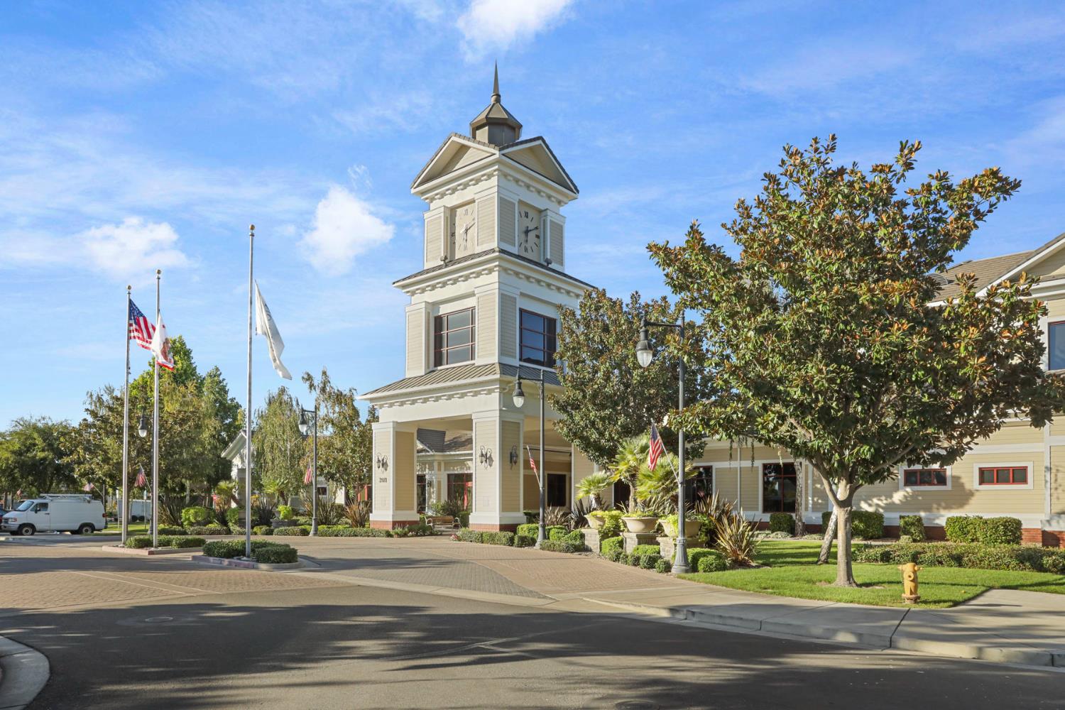 1288 Maple Valley St, Manteca, CA 95336