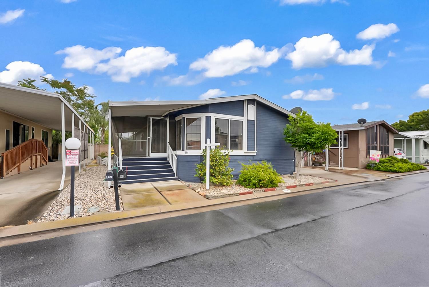 1200 S Carpenter Rd #144, Modesto, CA 95351