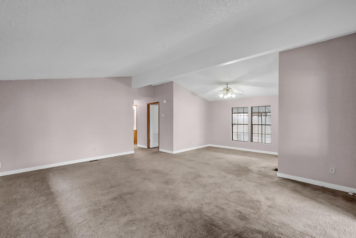 1200 S Carpenter Rd #144, Modesto, CA 95351