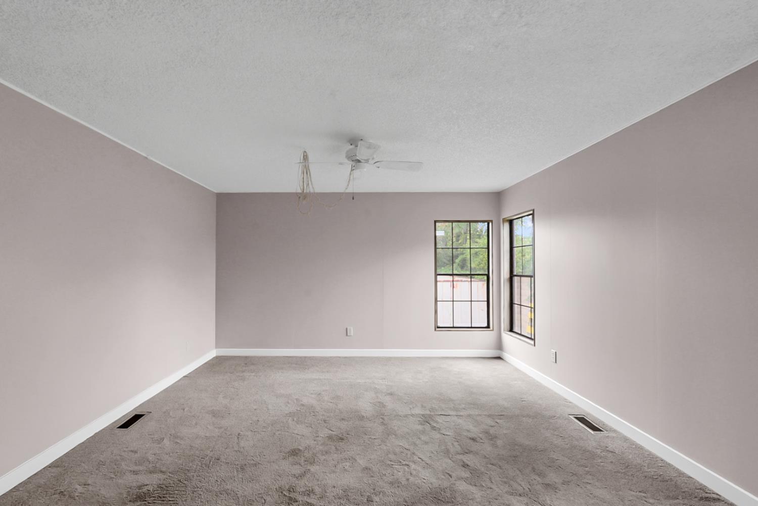 1200 S Carpenter Rd #144, Modesto, CA 95351