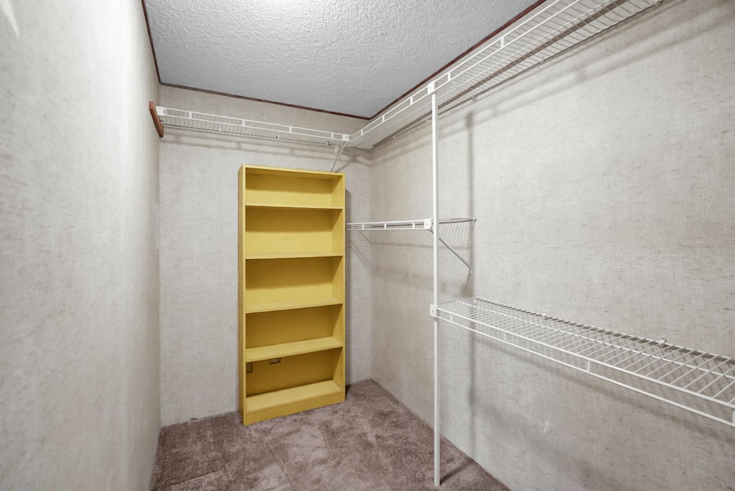 1200 S Carpenter Rd #144, Modesto, CA 95351