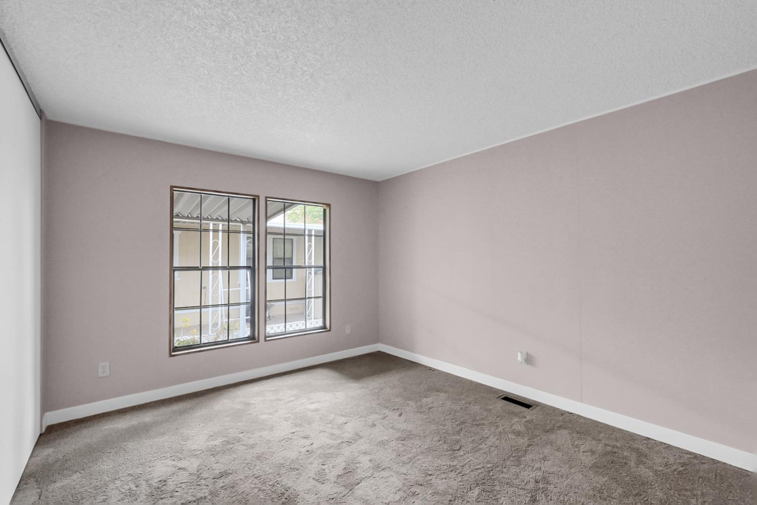 1200 S Carpenter Rd #144, Modesto, CA 95351