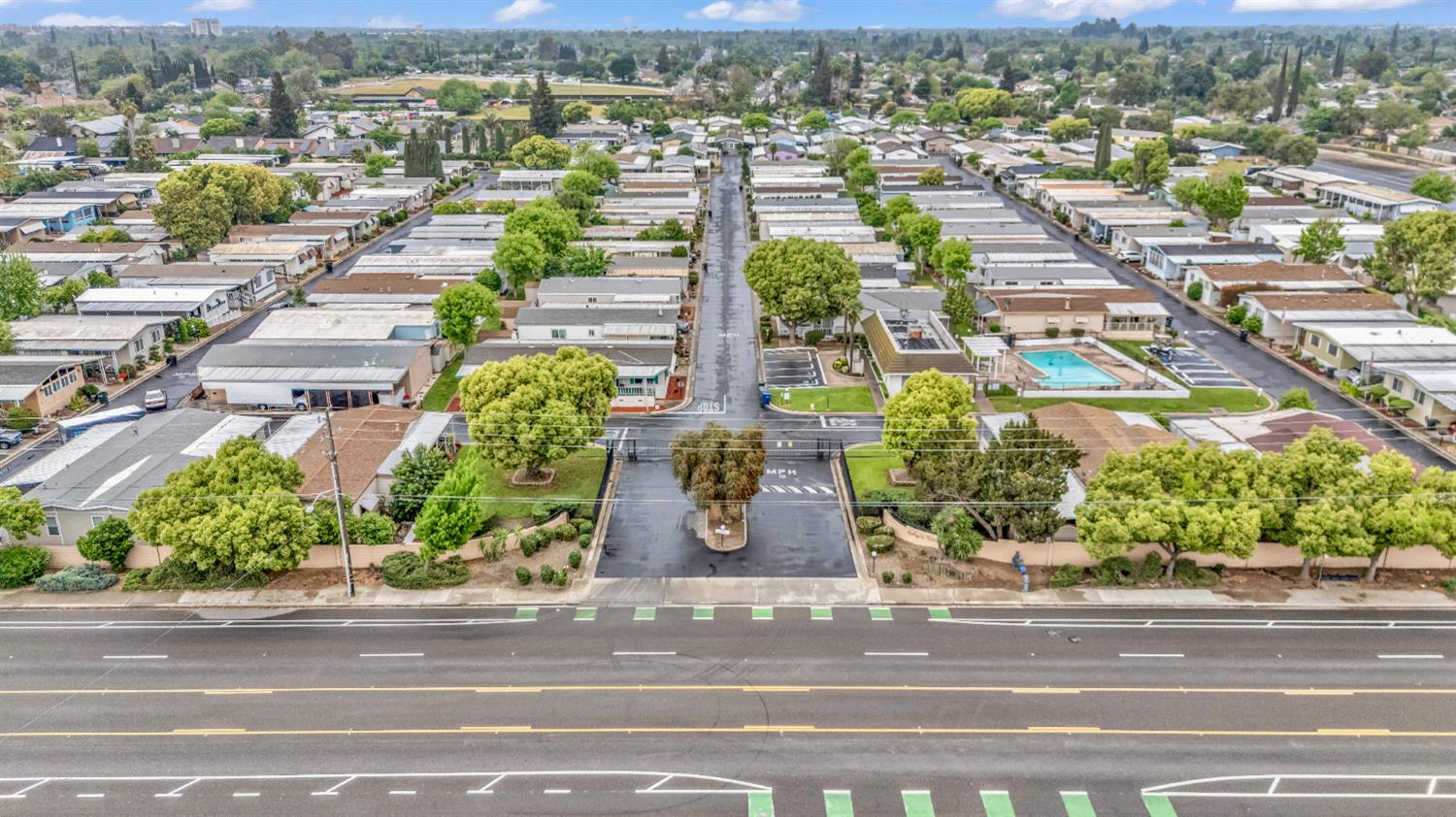 1200 S Carpenter Rd #144, Modesto, CA 95351