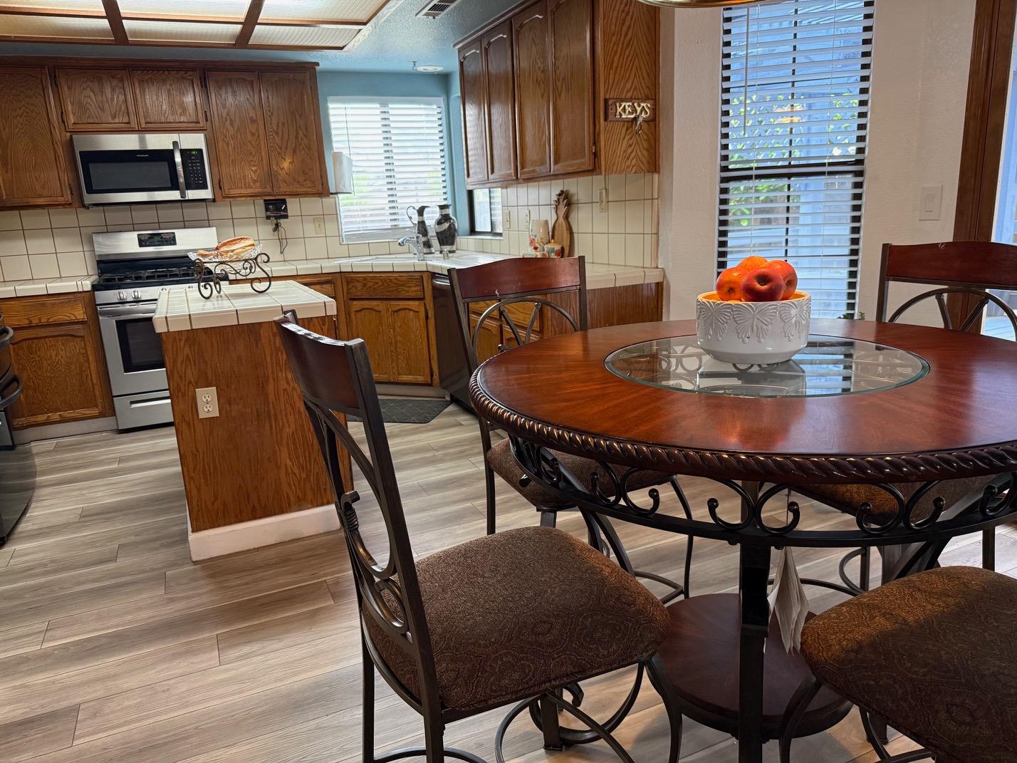 2809 Fleming Ct, Modesto, CA 95356