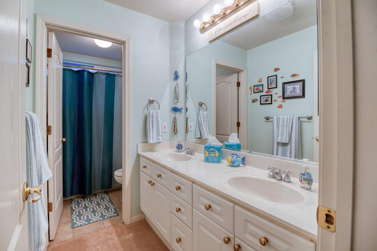 1718 Heirloom Ct., Modesto, CA 95357