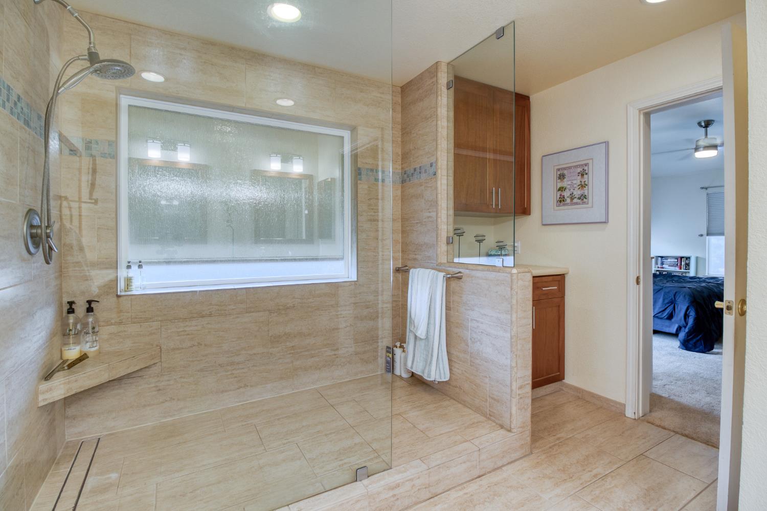 1718 Heirloom Ct., Modesto, CA 95357