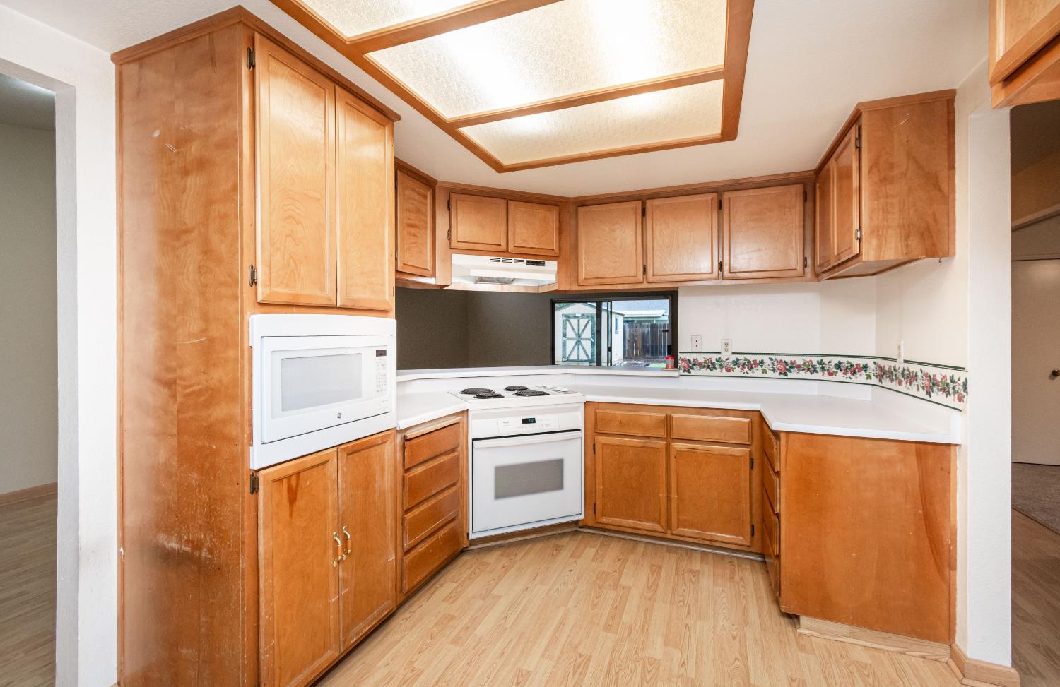 1604 January Dr, Modesto, CA 95358