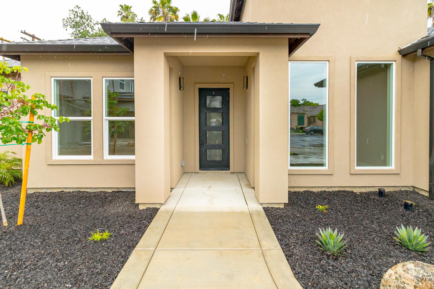 815 Hintze Landing Ct, Modesto, CA 95354