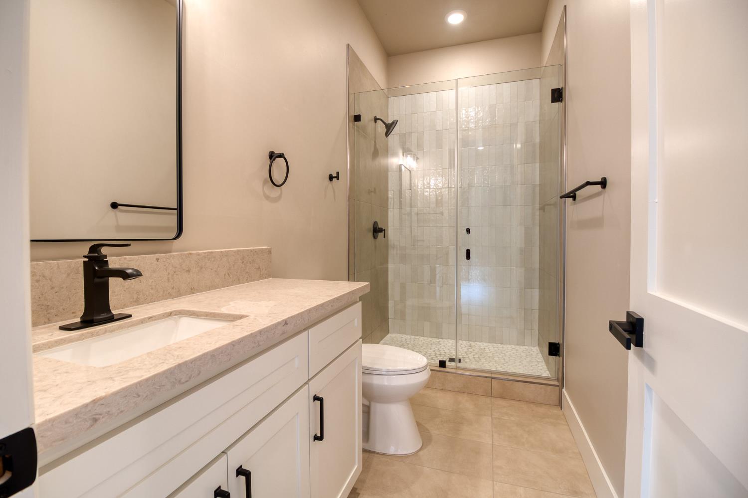 815 Hintze Landing Ct, Modesto, CA 95354