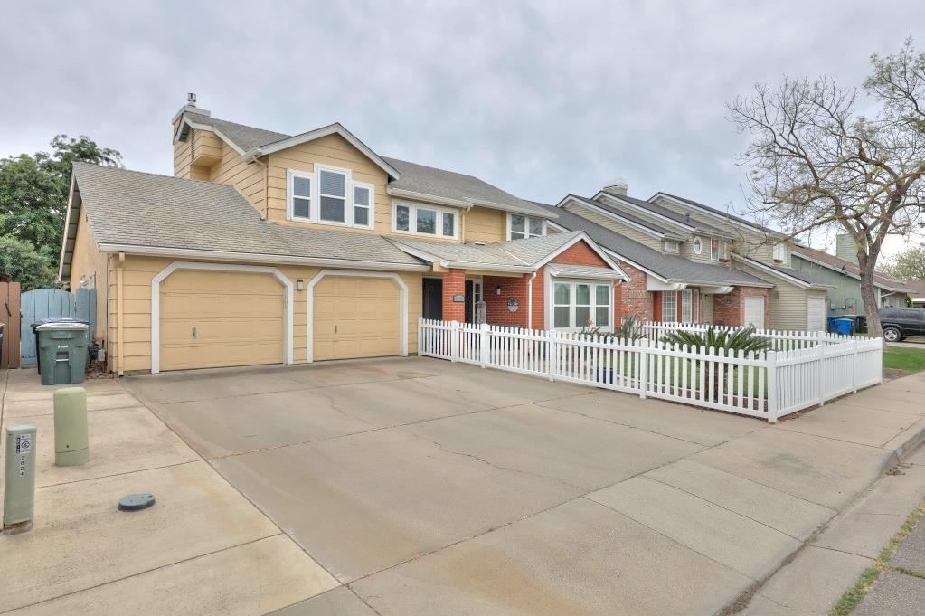 2820 Glasgow Dr, Ceres, CA 95307