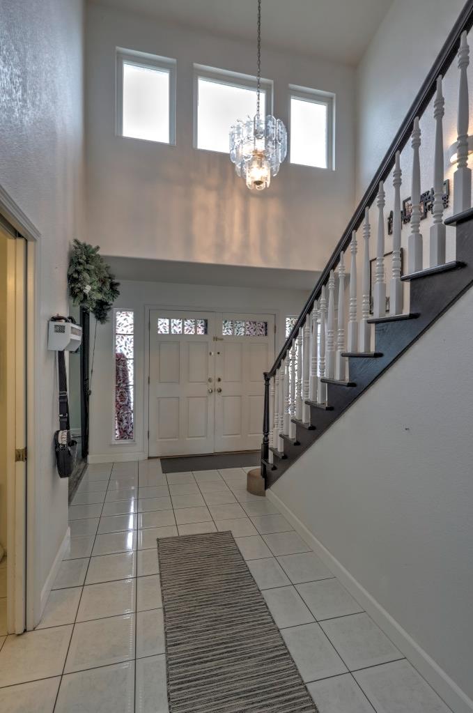 2820 Glasgow Dr, Ceres, CA 95307