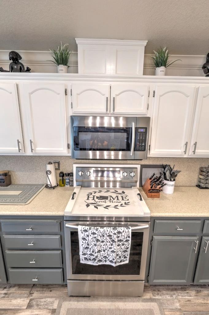 2820 Glasgow Dr, Ceres, CA 95307