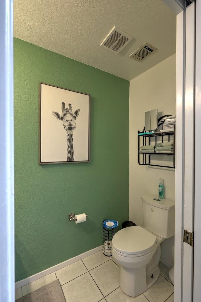 2820 Glasgow Dr, Ceres, CA 95307