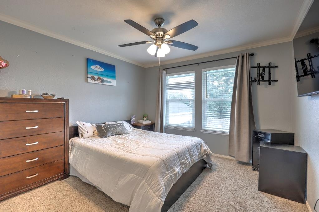 2820 Glasgow Dr, Ceres, CA 95307