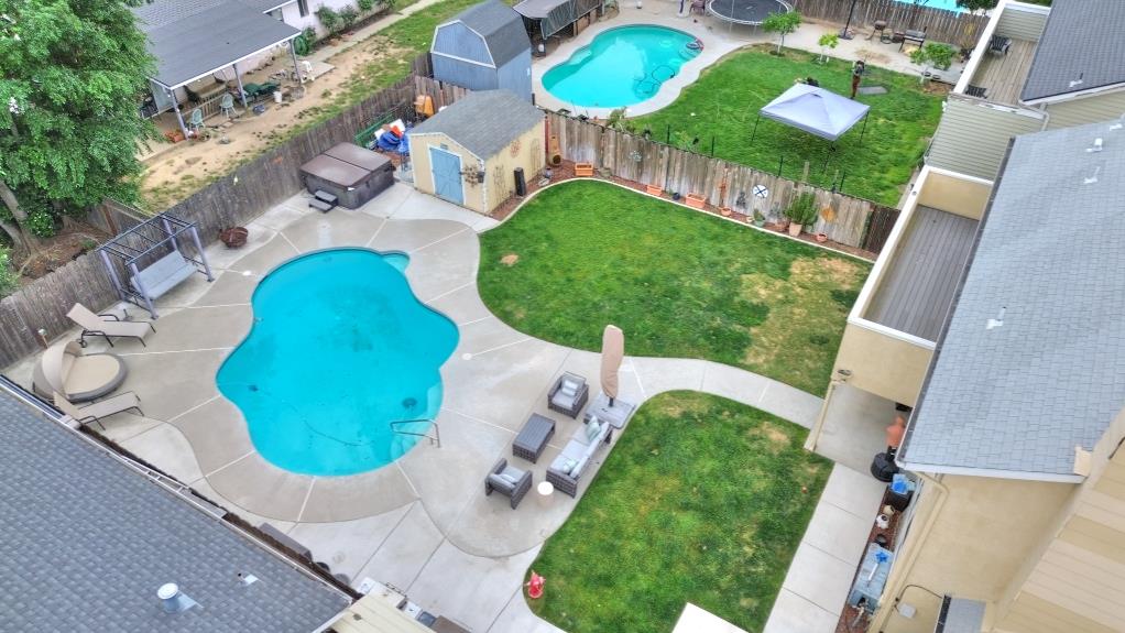 2820 Glasgow Dr, Ceres, CA 95307